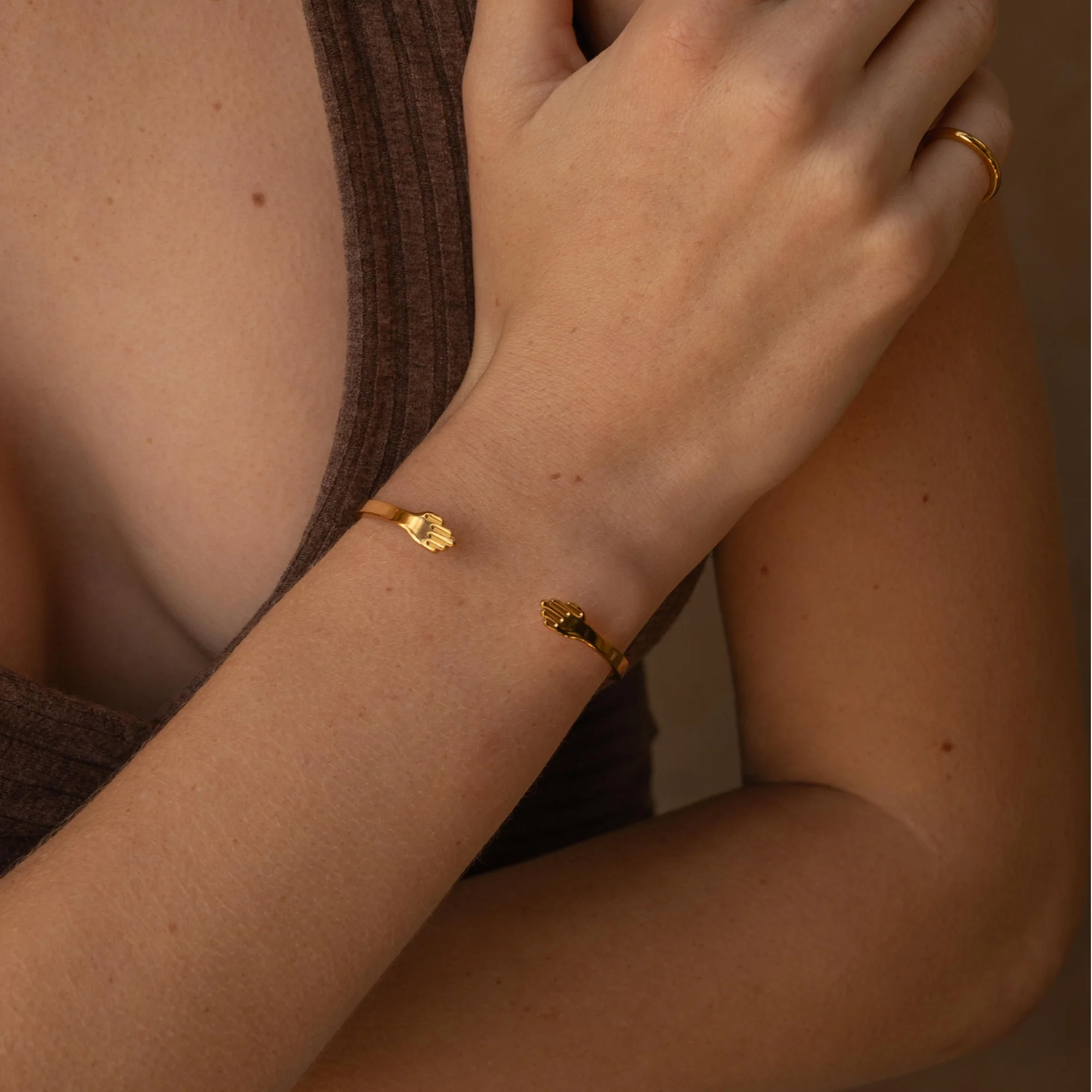 Love And Hugs Bracelet - Image 3