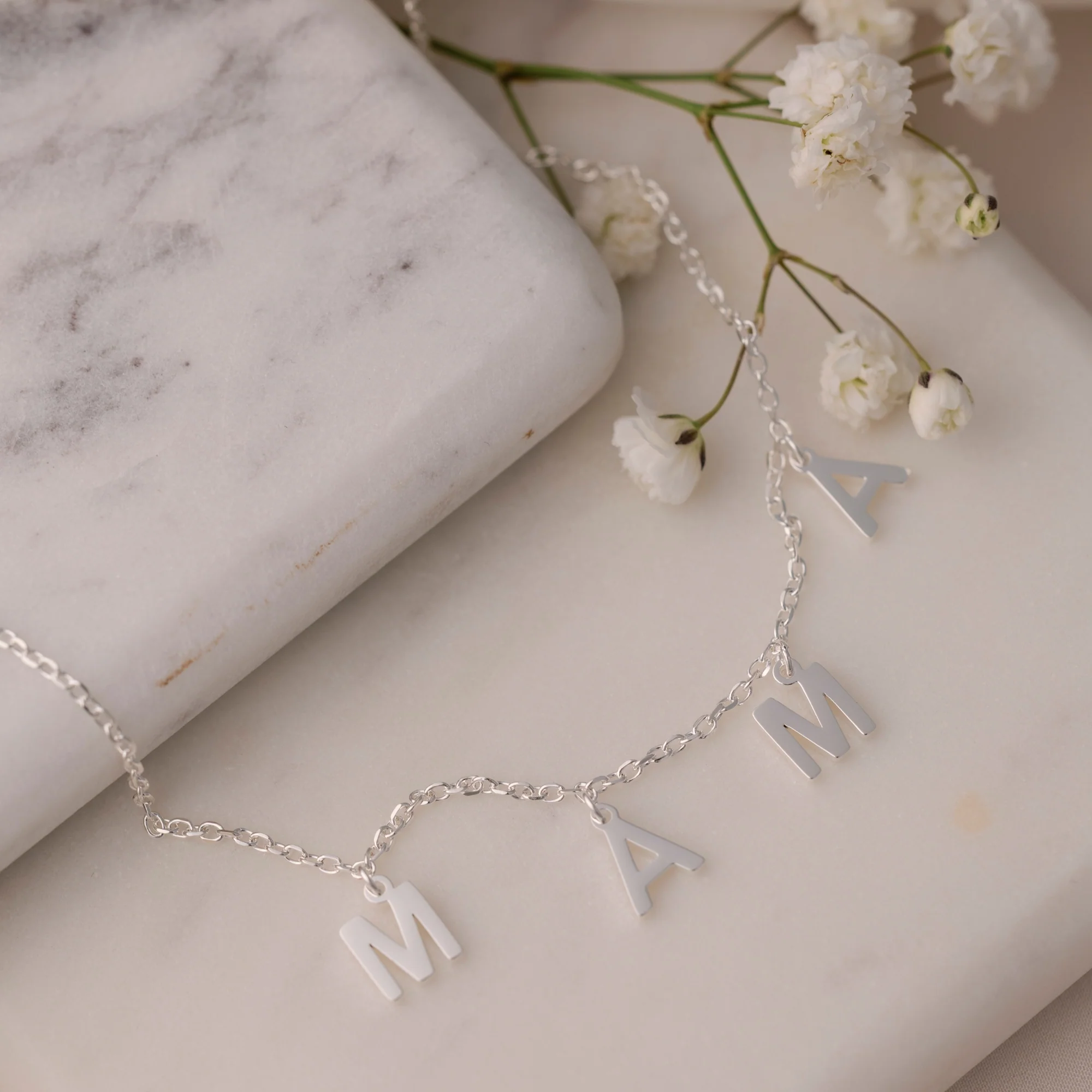Mama - Letter Chain necklace - Image 6